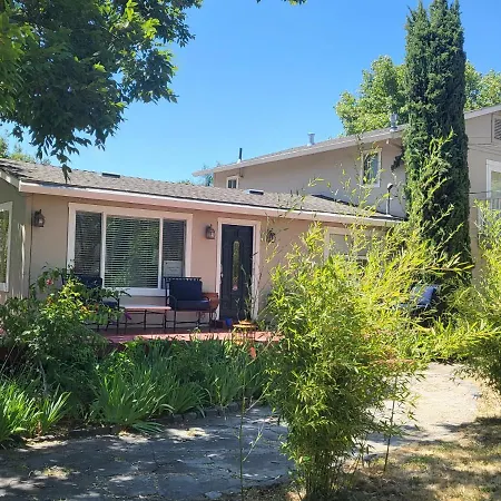 Sonoma Wine Country Bungalow